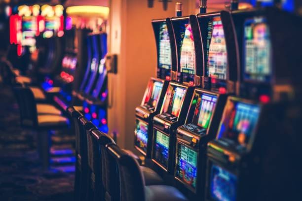Caishen Wins slot interface on qt777 mobile platform